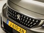 Peugeot 3008 1.2 PureTech Sport Automaat (APPLE CARPLAY, GROOT NAVI, 360 CAMERA, SPORTSTOELEN, LANE ASSIST, CRUISE, NIEUWE APK, NIEUWSTAAT)