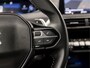 Peugeot 3008 1.2 PureTech Sport Automaat (APPLE CARPLAY, GROOT NAVI, 360 CAMERA, SPORTSTOELEN, LANE ASSIST, CRUISE, NIEUWE APK, NIEUWSTAAT)