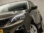 Peugeot 3008 1.2 PureTech Sport Automaat (APPLE CARPLAY, GROOT NAVI, 360 CAMERA, SPORTSTOELEN, LANE ASSIST, CRUISE, NIEUWE APK, NIEUWSTAAT)