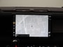 Land Rover Defender 110 P400e 110 S | Groot Navi | Trekhaak | Stoel Verwarming | Leder | Blind Spot Assist | Koelvak | Stand kachel |