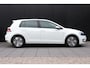 Volkswagen E-Golf 116 PK | SOH 83,6% | NAVI | STOELVERWARMING | PARK PILOT