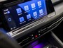 Volkswagen Golf 1.4 eHybrid GTE 245Pk Automaat (APPLE CARPLAY, GROOT NAVI, GETINT GLAS, KEYLESS, SPORTSTOELEN, PARKEERSENSOREN, SFEERVERLICHTING, CRUISE, NIEUWSTAAT)