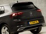 Volkswagen Golf 1.4 eHybrid GTE 245Pk Automaat (APPLE CARPLAY, GROOT NAVI, GETINT GLAS, KEYLESS, SPORTSTOELEN, PARKEERSENSOREN, SFEERVERLICHTING, CRUISE, NIEUWSTAAT)