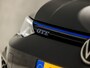 Volkswagen Golf 1.4 eHybrid GTE 245Pk Automaat (APPLE CARPLAY, GROOT NAVI, GETINT GLAS, KEYLESS, SPORTSTOELEN, PARKEERSENSOREN, SFEERVERLICHTING, CRUISE, NIEUWSTAAT)