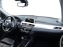 BMW X1 xDrive20i High Executive | Leder | Stoelverwarming | Elektrische klep | Dealer onderhouden |