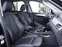 BMW X1 xDrive20i High Executive | Leder | Stoelverwarming | Elektrische klep | Dealer onderhouden |
