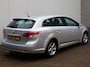 Toyota Avensis Wagon 1.8 VVTi Dynamic | Parkeersensoren | Clima | Trekhaak