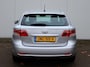 Toyota Avensis Wagon 1.8 VVTi Dynamic | Parkeersensoren | Clima | Trekhaak