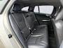 Volvo V60 2.0T Momentum | Youngtimer | 200PK | BLIS | Adaptieve cruise control | Climate control | Trekhaak | Dealer onderhouden | Parkeersensoren vóór en achter |
