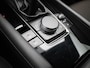 Mazda 3 2.0 e-SkyActiv-X M Hybrid 180 Comfort | Apple Carplay / Android Auto | Navigatie | Heads-Up Display | Bose | Camera | Stoel- Stuurverwarming | Climate Control | Parkeersensoren | Lichtmetalen Velgen |