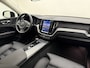 Volvo XC60 T6 350pk AWD Plus Dark / 360 Camera / El. Trekhaak / El. Stoelen / Adapt. Cruise / BLIS / 19'' + All Season / Stoel + Stuurw. Verwarming / Achterb. Verwarming /