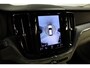 Volvo XC60 2.0 Recharge T6 AWD R-Design | Schuif- kanteldak | Zomer & Winterset | 360 Camera