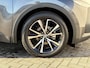 Toyota C-HR 1.8 Hybrid 140 Dynamic / Fabrieksgarantie tot 10 jaar mogelijk  / Stuur-, stoel- en voorruitverwarming / Navigatie / Camera / Climate Control / Apple Carplay/Android auto / 18" LM wielen /