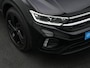 Volkswagen T-Roc 1.5 TSI 150 pk DSG R-Line Edition | Panoramadak | Trekhaak | IQ Light | Achteruitrijcamera | Navigatie
