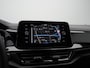 Volkswagen T-Roc 1.5 TSI 150 pk DSG R-Line Edition | Panoramadak | Trekhaak | IQ Light | Achteruitrijcamera | Navigatie | Stoelverwarming