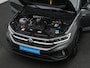 Volkswagen T-Roc 1.5 TSI 150 pk DSG R-Line Edition | Panoramadak | Trekhaak | IQ Light | Achteruitrijcamera | Navigatie | Stoelverwarming