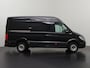 Volkswagen Crafter 2.0TDI 177PK L3H3 | Led | Leder | Navigatie | Camera | 3-Persoons | Betimmering