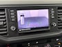 Volkswagen Crafter 2.0TDI 177PK L3H3 | Led | Leder | Navigatie | Camera | 3-Persoons | Betimmering