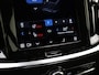 Volvo V60 B4 Plus Dark / Elektr. Trekhaak / Elektr. Stoelen / Adapt. Cruise / Keyless /  BLIS / Stoel + Stuurw. Verwarming / Achterb. Verwarming / 18'' + All Season banden