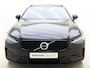 Volvo V60 B4 Plus Dark / Elektr. Trekhaak / Elektr. Stoelen / Adapt. Cruise / Keyless /  BLIS / Stoel + Stuurw. Verwarming / Achterb. Verwarming / 18'' + All Season banden