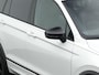 Volkswagen Tiguan 1.4 TSI eHybrid 245 pk DSG R-Line Business+ | Panoramadak | Trekhaak | Leder | Geheugenstoelen | Navigatie Discover Pro | Adaptief onderstel | Rondomzicht camera | IQ Light