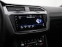 Volkswagen Tiguan 1.4 TSI eHybrid 245 pk DSG R-Line Business+ | Panoramadak | Trekhaak | Leder | Geheugenstoelen | Navigatie Discover Pro | Adaptief onderstel | Rondomzicht camera | IQ Light