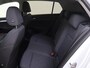 Volkswagen Golf 1.5 TSI Life | CarPlay | Parkeersensoren | Adaptieve cruise control | Sfeerverlichting | Navigatie | Digital cockpit | Airco |