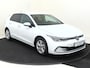 Volkswagen Golf 1.5 TSI Life | CarPlay | Parkeersensoren | Adaptieve cruise control | Sfeerverlichting | Navigatie | Digital cockpit | Airco |