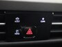 Volkswagen Golf 1.5 TSI Life | CarPlay | Parkeersensoren | Adaptieve cruise control | Sfeerverlichting | Navigatie | Digital cockpit | Airco |