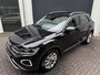 Volkswagen T-Roc 1.0 TSI Style 110 Pk IQ Light/LED/Car Play/Bluetooth/Virtual/ACC/Climate/Stoelverwarming/PDC/17 Inch/Apk 09-2027