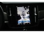 Volvo V90 2.0 T8 Plug-in hybrid AWD Ultra Dark | Head-up Display| Gelaagde zijruiten| 360* Camera| Semi-elektrisch inklapbare trekhaak|