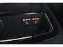 Volvo V90 2.0 T8 Plug-in hybrid AWD Ultra Dark | Head-up Display| Gelaagde zijruiten| 360* Camera| Semi-elektrisch inklapbare trekhaak|
