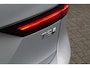 Volvo V90 2.0 T8 Plug-in hybrid AWD Ultra Dark | Head-up Display| Gelaagde zijruiten| 360* Camera| Semi-elektrisch inklapbare trekhaak|
