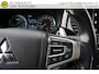 Mitsubishi Outlander 2.4 PHEV S-EDITION CAMERA 19INCH 4X PERF ALL SEASON BANDEN ANDROID-APPLECARPLAY STOELVERWARMING TREKHAAK ECC AIRCO CRUISECONTROL BLUETOOTH PRIVACYGLAS 4X ELECTR.RAMEN-SPIEGELS