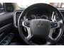 Mitsubishi Outlander 2.4 PHEV S-EDITION CAMERA 19INCH 4X PERF ALL SEASON BANDEN ANDROID-APPLECARPLAY STOELVERWARMING TREKHAAK ECC AIRCO CRUISECONTROL BLUETOOTH PRIVACYGLAS 4X ELECTR.RAMEN-SPIEGELS