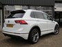 Volkswagen Tiguan 2.0 TSI 4Motion R-Line / Pano / 360 Camera / Head up / Trekhaak / Leder / alle opties !