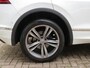 Volkswagen Tiguan 2.0 TSI 4Motion R-Line / Pano / 360 Camera / Head up / Trekhaak / Leder / alle opties !