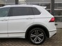 Volkswagen Tiguan 2.0 TSI 4Motion R-Line / Pano / 360 Camera / Head up / Trekhaak / Leder / alle opties !