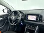 Skoda Karoq 1.0 TSI Ambition Business Aut. | Stoelverwarming | Navigatie | Parkeersensoren | Extra getint glas