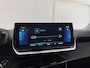 Peugeot e-2008 EV Allure 50 kWh [ 3-Fase ] {SOH-84%} (INCL-BTW) *PANO | LEATHER-FABRIC | FULL-LED | SPORT-SEATS | DIGI-COCKPIT | CAMERA | KEYLESS | PRIVACY-GLASS | DAB+ | NAVI-FULLMAP | ECC | CARPLAY | LANE-ASSIST | PDC | CRUISE | 17''ALU*