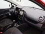 Renault Clio Estate TCe 90pk Limited | Trekhaak | Navigatie | Pakeersensoren Achter | Goed onderhouden |
