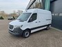 Mercedes-Benz Sprinter 317 L2H2 2x Schuifdeur Alarm kl3 Adaptieve cruise Digitale binnenspiegel Pro Trekhaak 3.5T Smartphone integratie Stuurwiel verwarming 270gr Deuren Betimmering