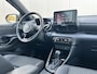 Toyota Yaris 1.5 Hybrid Launch Edition **HEAD UP DISPLAY/ STOELVERWARMING/ JBL AUDIO/ PANORAMA DAK/ 36 MAANDEN GARANTIE**