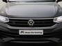 Volkswagen Tiguan 1.5TSI/150PK R-Line Blackstyle DSG · Panoramadak · Apple/Android · Parkeersensoren + Camera