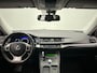 Lexus CT 200h Business Line * Origineel Nederlands * Achteruitrijcamera Alcantara Lichtmetalen velgen