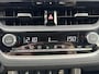 Toyota Corolla Cross Hybrid 200 Dynamic **STOEL EN STUURWIELVERWARMING/ DODEHOEK DETECTIE/ PARKEERSENSOREN/ GARANTIE**