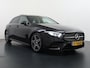 Mercedes-Benz A-klasse 160 Business Solution AMG Styling Panoramadak MBux Navigatie Camera !e Eigenaar BTW