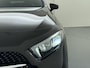 Mercedes-Benz A-klasse 160 Business Solution AMG Styling Panoramadak MBux Navigatie Camera !e Eigenaar BTW