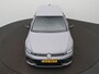 Volkswagen Golf 1.5 eTSI R-Line Edition Automaat - IQ light - Side Assist - Camera - Stoelverwarming