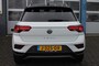 Volkswagen T-Roc 1.5 TSI SPORT BNSR  Automaat / Stoelverwarming / led Verlichting